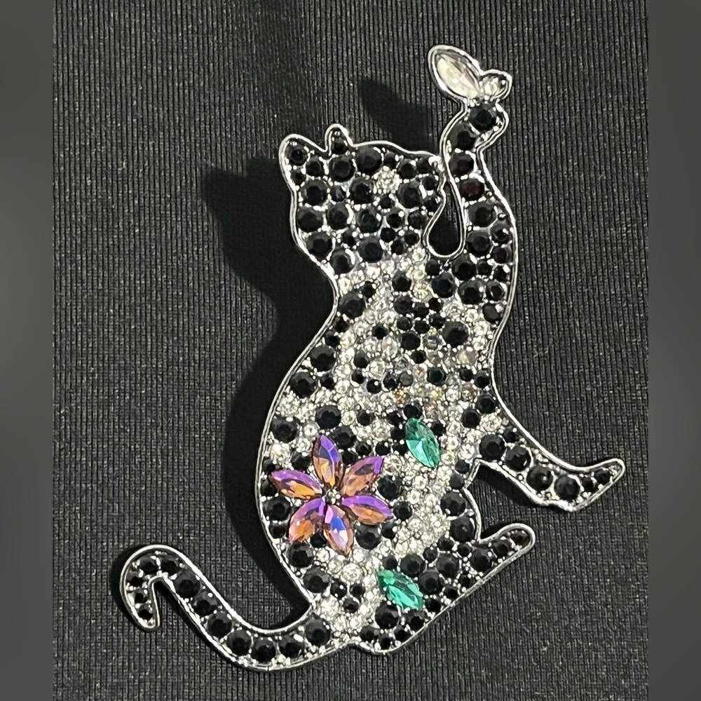 Chic Black Cat Brooch with Colorful Gem Accents